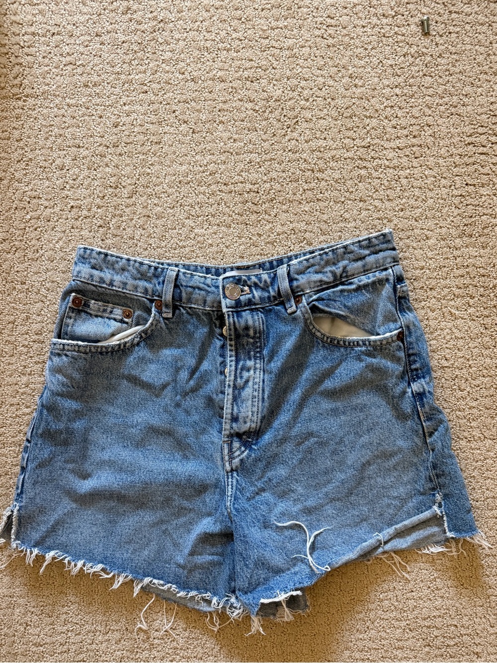 Zara Light Blue Frayed-Hem Denim Shorts